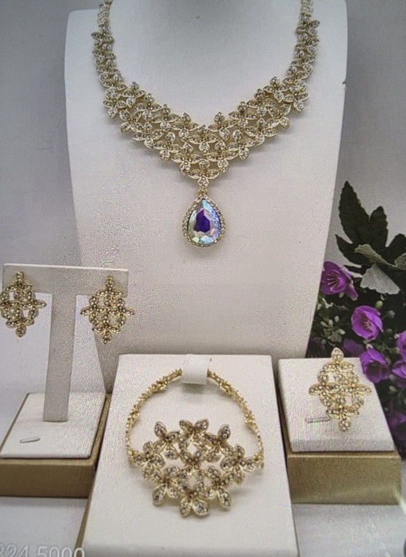 Royal Bloom Set